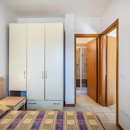 Apartamento Piramidi 04